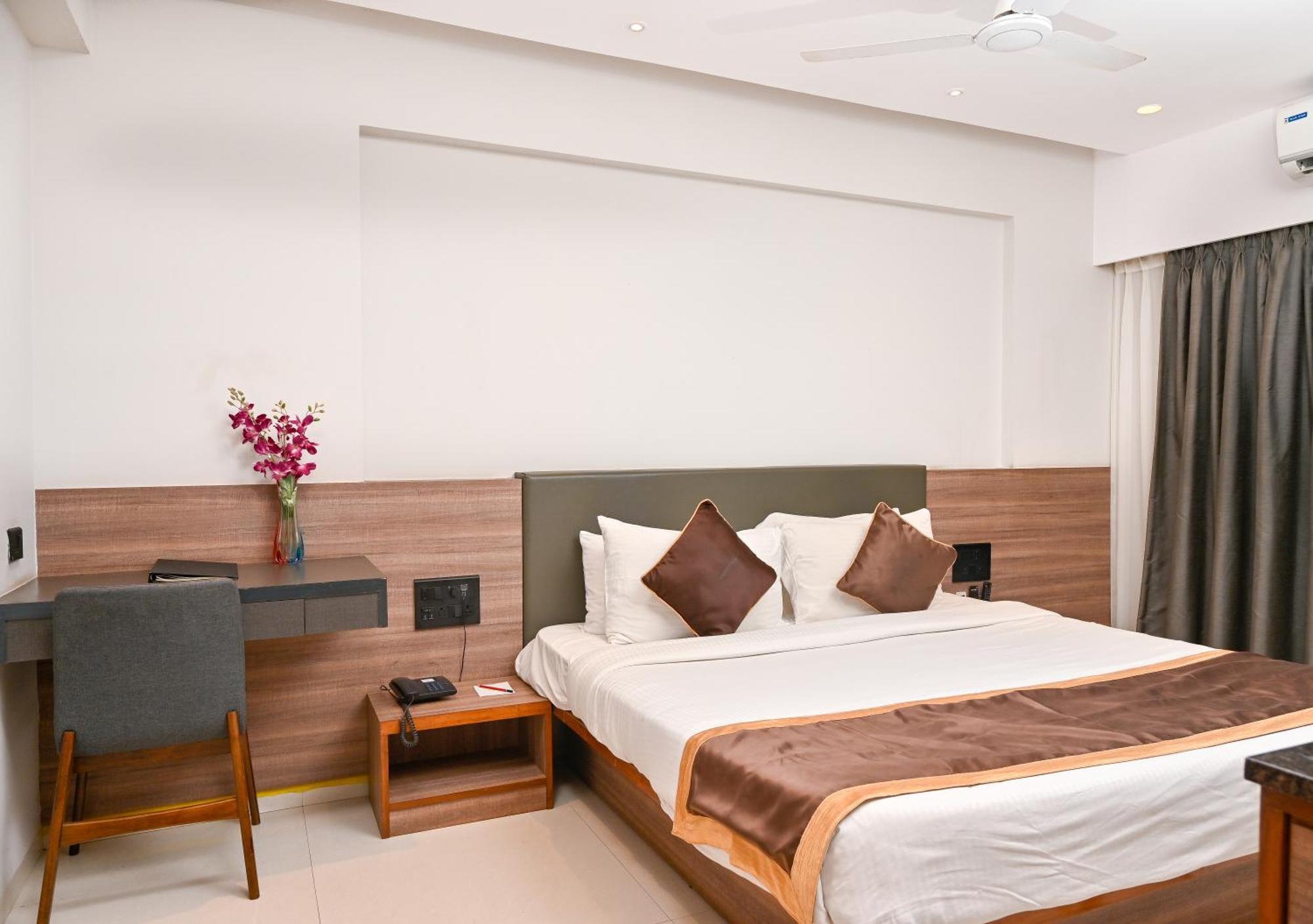 Regenta Inn Palacio De Goa, Panjim 帕纳吉 外观 照片